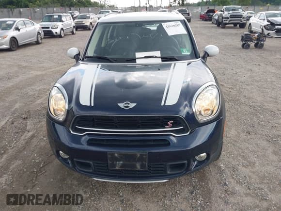 ✅ 2016 MINI Countryman S • VIN: WMWZC5C51GWU04173 • Lot: 42620287. Listed on IAAI with 96,392 mi. Free auction sales archive from the USA and detailed vehicle history report at DreamBid. Image 12.