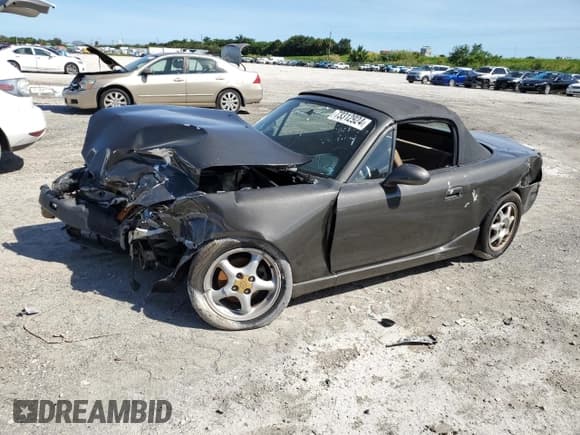 ✅ 2000 Mazda MX-5 Miata • VIN: JM1NB3530Y0141604 • Лот: 73312924. Опубликован ранее на Copart с пробегом Не указан. Бесплатный доступ к архиву аукционных продаж из США и подробный отчёт об истории автомобиля на DreamBid. Изображение 1.