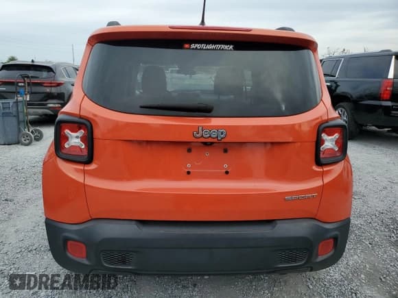 ✅ 2017 Jeep Renegade Sport • VIN: ZACCJAAB7HPF30939 • Lot: 91712115. Wystawiony na Copart z przebiegiem 114 321 mil. Bezpłatny archiwum sprzedaży aukcyjnych z USA i szczegółowy raport historii pojazdu na DreamBid. Zdjęcie 6.