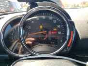 ✅ 2020 MINI Clubman Cooper S • VIN: WMWXJ1C06L2M10045 • Lot: 54502785. Wystawiony na Copart z przebiegiem 49 834 mil. Bezpłatny archiwum sprzedaży aukcyjnych z USA i szczegółowy raport historii pojazdu na DreamBid. Zdjęcie 9.