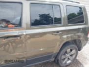 ✅ 2015 Jeep Patriot Latitude • VIN: 1C4NJRFB2FD348285 • Лот: 42857136. Опубликован ранее на IAAI с пробегом 175 803 миль. Бесплатный доступ к архиву аукционных продаж из США и подробный отчёт об истории автомобиля на DreamBid. Изображение 18.