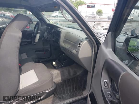 ✅ 2007 Ford Ranger STX • VIN: 1FTYR44E57PA43238 • Lot: 42541840. Listed on IAAI with 172,082 mi. Free auction sales archive from the USA and detailed vehicle history report at DreamBid. Image 5.