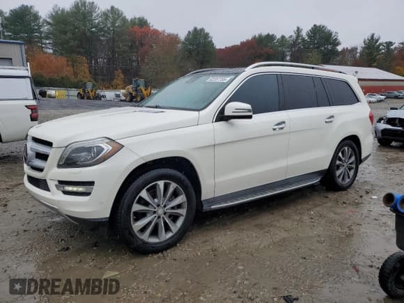 ✅ 2015 Mercedes-Benz GL 450 • VIN: 4JGDF6EEXFA535178 • Лот: 92207755. Опубликован ранее на Copart с пробегом 172 928 миль. Бесплатный доступ к архиву аукционных продаж из США и подробный отчёт об истории автомобиля на DreamBid. Изображение 1.