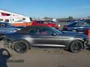 ✅ 2017 Ford Mustang GT Premium • VIN: 1FATP8FF5H5217809 • Lot: 41752531. Wystawiony na IAAI z przebiegiem 87 774 mil. Bezpłatny archiwum sprzedaży aukcyjnych z USA i szczegółowy raport historii pojazdu na DreamBid. Zdjęcie 14.