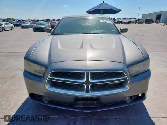 ✅ 2012 Dodge Charger SE • VIN: 2C3CDXBG7CH139549 • Lot: 86451195. Wystawiony na Copart z przebiegiem 235 434 mil. Bezpłatny archiwum sprzedaży aukcyjnych z USA i szczegółowy raport historii pojazdu na DreamBid. Zdjęcie 5.