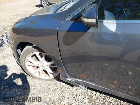 ✅ 2012 Nissan Maxima SV • VIN: 1N4AA5AP8CC828915 • Lot: 43685063. Listed on IAAI with 214,363 mi. Free auction sales archive from the USA and detailed vehicle history report at DreamBid. Image 13.