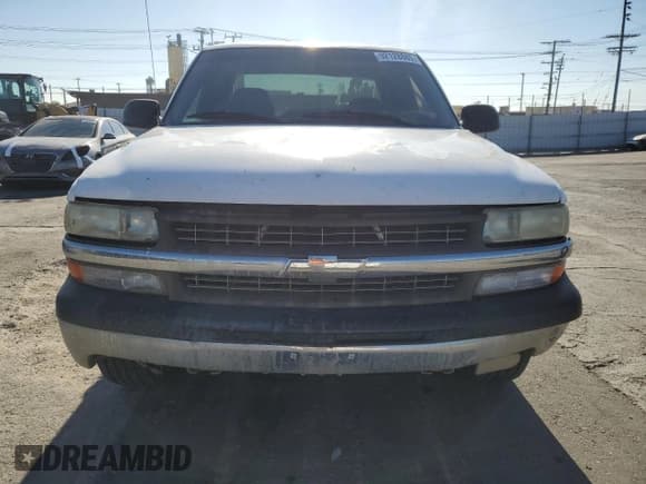 ✅ 2000 Chevrolet Silverado 1500 LS • VIN: 2GCEC19T4Y1327095 • Лот: 92128885. Опубликован ранее на Copart с пробегом 232 531 миль. Бесплатный доступ к архиву аукционных продаж из США и подробный отчёт об истории автомобиля на DreamBid. Изображение 5.