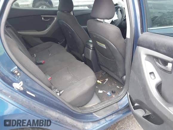 ✅ 2016 Hyundai Elantra Value Edition • VIN: KMHDH4AE7GU582625 • Lot: 38101290. Wystawiony na IAAI z przebiegiem 149 782 mil mil. Skorzystaj z bezpłatnego archiwum sprzedaży aukcyjnych z USA i zobacz szczegółowy raport historii pojazdu na DreamBid. Zdjęcie 8.