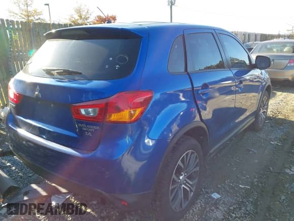 2016 Mitsubishi Outlander SE с VIN JA4AP3AW1GZ023923, выставлен на аукционе IAAI как лот 43601372 с пробегом 160 808 миль миль и . История ставок и продаж доступна на DreamBid. Изображение 4.