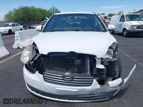 ✅ 2010 Hyundai Accent GLS • VIN: KMHCN4AC0AU479654 • Лот: 43041273. Опубликован ранее на IAAI с пробегом 195 986 миль. Бесплатный доступ к архиву аукционных продаж из США и подробный отчёт об истории автомобиля на DreamBid. Изображение 6.