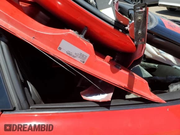 ✅ 2015 Chevrolet Corvette 1LT • VIN: 1G1YB2D7XF5105536 • Lot: 63588585. Wystawiony na Copart z przebiegiem 51 490 mil. Bezpłatny archiwum sprzedaży aukcyjnych z USA i szczegółowy raport historii pojazdu na DreamBid. Zdjęcie 10.