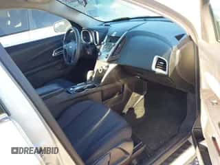 2013 Chevrolet Equinox LS с VIN 2GNALBEK2D1190225, выставлен на аукционе IAAI как лот 43501656 с пробегом 145 461 миль миль и . История ставок и продаж доступна на DreamBid. Изображение 5.