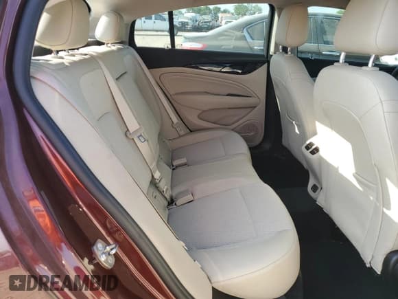 ✅ 2018 Buick Regal Preferred II • VIN: W04GM6SX9J1097267 • Lot: 52562365. Listed on Copart with 61,183 mi. Free auction sales archive from the USA and detailed vehicle history report at DreamBid. Image 10.