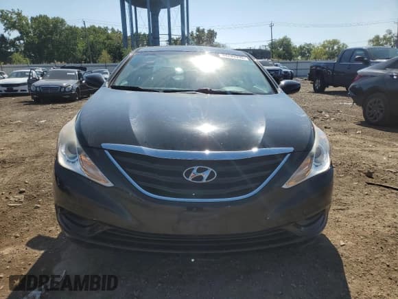 ✅ 2013 Hyundai Sonata GLS • VIN: 5NPEB4AC4DH731698 • Lot: 84289395. Listed on Copart with 82,863 mi. Free auction sales archive from the USA and detailed vehicle history report at DreamBid. Image 5.