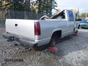 ✅ 1997 Chevrolet Silverado 1500 • VIN: 2GCEK19R5V1211794 • Lot: 43594101. Wystawiony na IAAI z przebiegiem 228 738 mil. Bezpłatny archiwum sprzedaży aukcyjnych z USA i szczegółowy raport historii pojazdu na DreamBid. Zdjęcie 4.