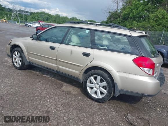 ✅ 2008 Subaru Outback i • VIN: 4S4BP61C287352074 • Лот: 42292432. Опубликован ранее на IAAI с пробегом 153 027 миль. Бесплатный доступ к архиву аукционных продаж из США и подробный отчёт об истории автомобиля на DreamBid. Изображение 3.