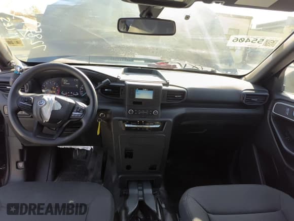 ✅ 2021 Ford Police Interceptor Utility • VIN: 1FM5K8AC1MNA02657 • Lot: 81521844. Wystawiony na Copart z przebiegiem 72 859 mil. Bezpłatny archiwum sprzedaży aukcyjnych z USA i szczegółowy raport historii pojazdu na DreamBid. Zdjęcie 9.