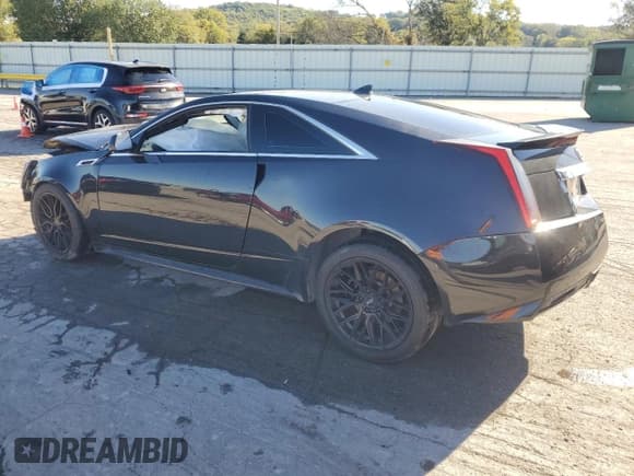 ✅ 2012 Cadillac CTS Performance • VIN: 1G6DM1E39C0105531 • Лот: 85697905. Опубликован ранее на Copart с пробегом 115 740 миль. Бесплатный доступ к архиву аукционных продаж из США и подробный отчёт об истории автомобиля на DreamBid. Изображение 2.