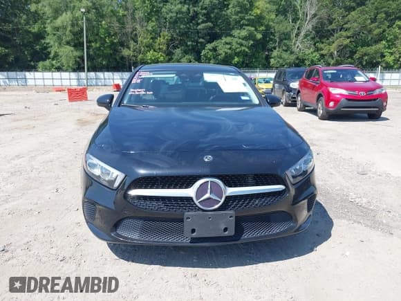 ✅ 2019 Mercedes-Benz A 220 • VIN: WDD3G4FB8KW021337 • Лот: 42628713. Опубликован ранее на IAAI с пробегом 52 910 миль. Бесплатный доступ к архиву аукционных продаж из США и подробный отчёт об истории автомобиля на DreamBid. Изображение 12.