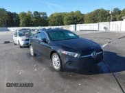 ✅ 2019 Mercedes-Benz A 220 • VIN: WDD3G4EB4KW027332 • Лот: 43531613. Опубликован ранее на IAAI с пробегом 85 038 миль. Бесплатный доступ к архиву аукционных продаж из США и подробный отчёт об истории автомобиля на DreamBid. Изображение 1.