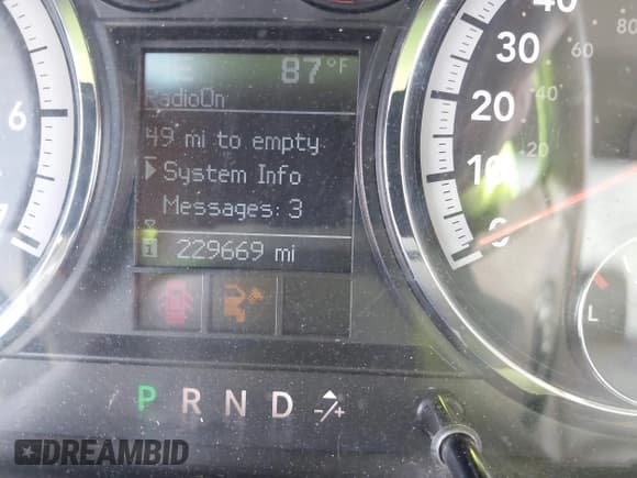 ✅ 2009 Dodge 1500 Laramie • VIN: 1D3HB13T29S778382 • Lot: 42456475. Wystawiony na IAAI z przebiegiem 229 669 mil. Bezpłatny archiwum sprzedaży aukcyjnych z USA i szczegółowy raport historii pojazdu na DreamBid. Zdjęcie 16.