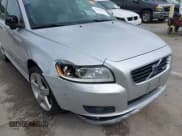 ✅ 2009 Volvo V50 R-Design • VIN: YV1MJ672292464766 • Lot: 42252914. Listed on IAAI with 169,615 mi. Free auction sales archive from the USA and detailed vehicle history report at DreamBid. Image 19.