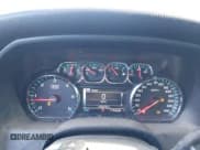 ✅ 2015 Chevrolet Silverado 2500HD LT • VIN: 1GC2KVEG8FZ549360 • Lot: 41497647. Wystawiony na IAAI z przebiegiem 142 379 mil. Bezpłatny archiwum sprzedaży aukcyjnych z USA i szczegółowy raport historii pojazdu na DreamBid. Zdjęcie 7.