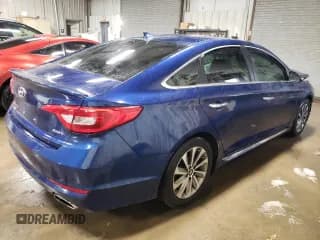 ✅ 2017 Hyundai Sonata Sport • VIN: 5NPE34AF1HH555299 • Лот: 67847272. Опубликован ранее на Copart с пробегом 85 308 миль. Бесплатный доступ к архиву аукционных продаж из США и подробный отчёт об истории автомобиля на DreamBid. Изображение 3.