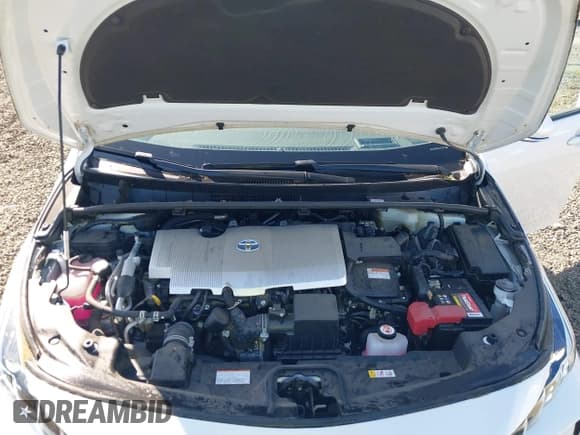 ✅ 2022 Toyota Prius LE • VIN: JTDKAMFP8N3198379 • Lot: 42094943. Listed on IAAI with 14,428 mi. Free auction sales archive from the USA and detailed vehicle history report at DreamBid. Image 10.