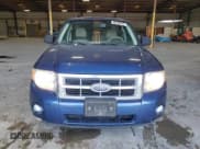 ✅ 2008 Ford Escape XLT • VIN: 1FMCU93ZX8KE30162 • Lot: 90280385. Wystawiony na Copart z przebiegiem 203 221 mil. Bezpłatny archiwum sprzedaży aukcyjnych z USA i szczegółowy raport historii pojazdu na DreamBid. Zdjęcie 5.