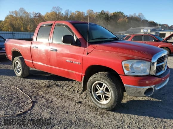 ✅ 2007 Dodge 1500 SLT • VIN: 1D7HU18N97J622314 • Лот: 77491774. Опубликован ранее на Copart с пробегом 239 682 миль. Бесплатный доступ к архиву аукционных продаж из США и подробный отчёт об истории автомобиля на DreamBid. Изображение 4.