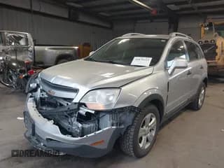 ✅ 2014 Chevrolet Captiva Sport LS • VIN: 3GNAL2EKXES525186 • Lot: 41879433. Wystawiony na IAAI z przebiegiem 137 064 mil. Bezpłatny archiwum sprzedaży aukcyjnych z USA i szczegółowy raport historii pojazdu na DreamBid. Zdjęcie 2.