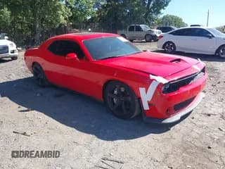 ✅ 2015 Dodge Challenger SRT 392 • VIN: 2C3CDZDJ9FH720382 • Lot: 43361033. Wystawiony na IAAI z przebiegiem 35 161 mil. Bezpłatny archiwum sprzedaży aukcyjnych z USA i szczegółowy raport historii pojazdu na DreamBid. Zdjęcie 1.