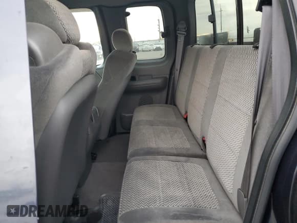 ✅ 2001 Ford F-150 XL • VIN: 1FTRX18L21NB64524 • Лот: 92050325. Опубликован ранее на Copart с пробегом 77 171 миль. Бесплатный доступ к архиву аукционных продаж из США и подробный отчёт об истории автомобиля на DreamBid. Изображение 10.