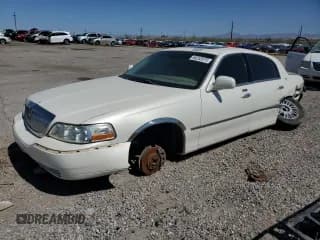 ✅ 2007 Lincoln Town Car Signature Limited • VIN: 1LNHM82V47Y601787 • Лот: 60252975. Опубликован ранее на Copart с пробегом Не указан. Бесплатный доступ к архиву аукционных продаж из США и подробный отчёт об истории автомобиля на DreamBid. Изображение 1.