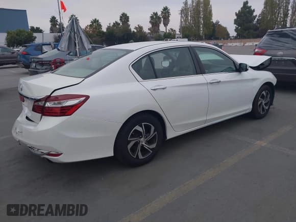 ✅ 2016 Honda Accord LX • VIN: 1HGCR2F34GA141899 • Лот: 43551264. Опубликован ранее на IAAI с пробегом 103 142 миль. Бесплатный доступ к архиву аукционных продаж из США и подробный отчёт об истории автомобиля на DreamBid. Изображение 4.