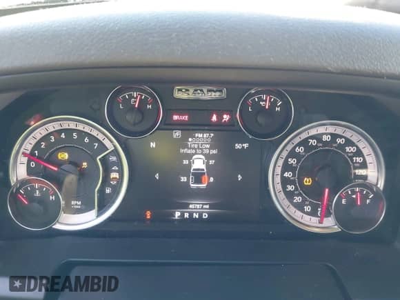 2019 Ram 1500 Tradesman with VIN 1C6RR7FG5KS646949, listed as a IAAI auction lot 43417731 with 45,787 mi miles and . Bid and sale history available at DreamBid. Image 7.