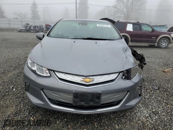 ✅ 2018 Chevrolet Volt Premier • VIN: 1G1RB6S54JU158051 • Lot: 83006134. Wystawiony na Copart z przebiegiem 104 741 mil. Bezpłatny archiwum sprzedaży aukcyjnych z USA i szczegółowy raport historii pojazdu na DreamBid. Zdjęcie 5.