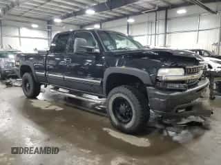 2000 Chevrolet Silverado 2500 LT с VIN 1GCGK29U5YE141509, выставлен на аукционе Copart как лот 52498205 с пробегом 217 794 миль миль и Списание • Salvage title. История ставок и продаж доступна на DreamBid. Изображение 4.