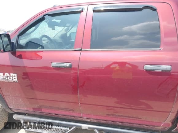 ✅ 2016 Ram 2500 Tradesman • VIN: 3C6UR5CL9GG286776 • Lot: 41919867. Wystawiony na IAAI z przebiegiem 128 630 mil. Bezpłatny archiwum sprzedaży aukcyjnych z USA i szczegółowy raport historii pojazdu na DreamBid. Zdjęcie 14.