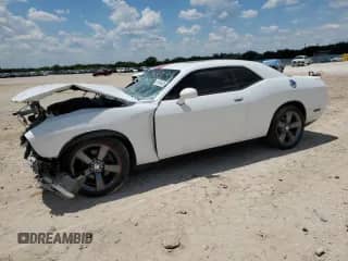 2014 Dodge Challenger Rallye Redline z VIN 2C3CDYAG6EH274063, wystawiony jako Copart lot #56309455 z przebiegiem Nie podano mil oraz Szkoda całkowita • Salvage title. Historia ofert i sprzedaży dostępna na DreamBid. Obrazek 1.