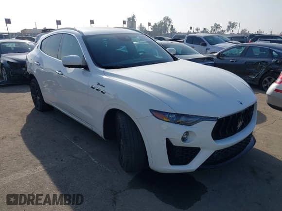 ✅ 2023 Maserati Levante Modena • VIN: ZN661YUM6PX411566 • Лот: 41219590. Опубликован ранее на IAAI с пробегом 24 613 миль. Бесплатный доступ к архиву аукционных продаж из США и подробный отчёт об истории автомобиля на DreamBid. Изображение 1.