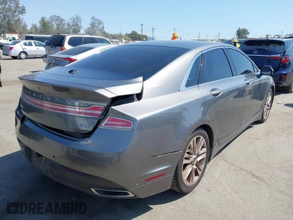 ✅ 2014 Lincoln MKZ Hybrid • VIN: 3LN6L2LU0ER818309 • Лот: 43076770. Опубликован ранее на IAAI с пробегом 213 262 миль. Бесплатный доступ к архиву аукционных продаж из США и подробный отчёт об истории автомобиля на DreamBid. Изображение 4.