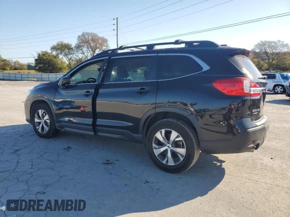 ✅ 2021 Subaru Ascent Premium • VIN: 4S4WMAFD9M3403246 • Лот: 82541495. Опубликован ранее на Copart с пробегом 47 727 миль. Бесплатный доступ к архиву аукционных продаж из США и подробный отчёт об истории автомобиля на DreamBid. Изображение 2.