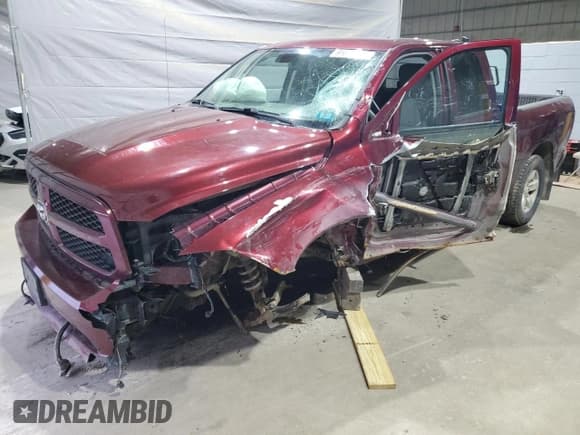 ✅ 2017 Ram 1500 Express • VIN: 1C6RR7FT2HS745511 • Lot: 91871505. Wystawiony na Copart z przebiegiem 225 255 mil. Bezpłatny archiwum sprzedaży aukcyjnych z USA i szczegółowy raport historii pojazdu na DreamBid. Zdjęcie 1.