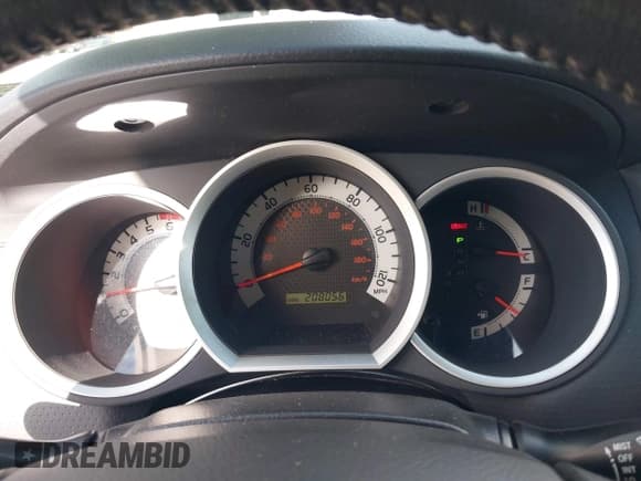 ✅ 2012 Toyota Tacoma PreRunner • VIN: 5TFJX4GN4CX012785 • Лот: 43677115. Опубликован ранее на IAAI с пробегом 208 056 миль. Бесплатный доступ к архиву аукционных продаж из США и подробный отчёт об истории автомобиля на DreamBid. Изображение 7.