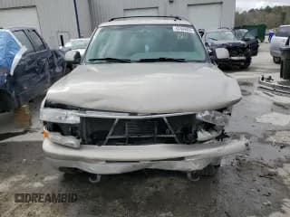 ✅ 2002 Chevrolet Suburban LT • VIN: 3GNFK16Z32G206404 • Лот: 47404055. Опубликован ранее на Copart с пробегом Не указан. Бесплатный доступ к архиву аукционных продаж из США и подробный отчёт об истории автомобиля на DreamBid. Изображение 5.