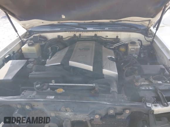 ✅ 2005 Lexus LX 470 • VIN: JTJHT00W754000878 • Lot: 42727042. Wystawiony na IAAI z przebiegiem 263 799 mil. Bezpłatny archiwum sprzedaży aukcyjnych z USA i szczegółowy raport historii pojazdu na DreamBid. Zdjęcie 10.