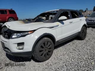 ✅ 2015 Land Rover Range Rover Evoque Prestige • VIN: SALVV2BG8FH003549 • Lot: 46407705. Wystawiony na Copart z przebiegiem Nie podano. Bezpłatny archiwum sprzedaży aukcyjnych z USA i szczegółowy raport historii pojazdu na DreamBid. Zdjęcie 1.