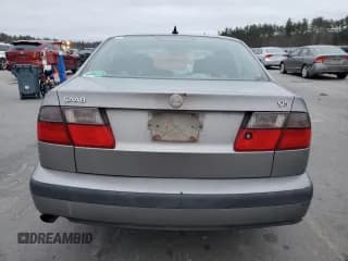 ✅ 2001 Saab 9-5 • VIN: YS3ED48E813008499 • Лот: 84397094. Опубликован ранее на Copart с пробегом 207 316 миль. Бесплатный доступ к архиву аукционных продаж из США и подробный отчёт об истории автомобиля на DreamBid. Изображение 6.
